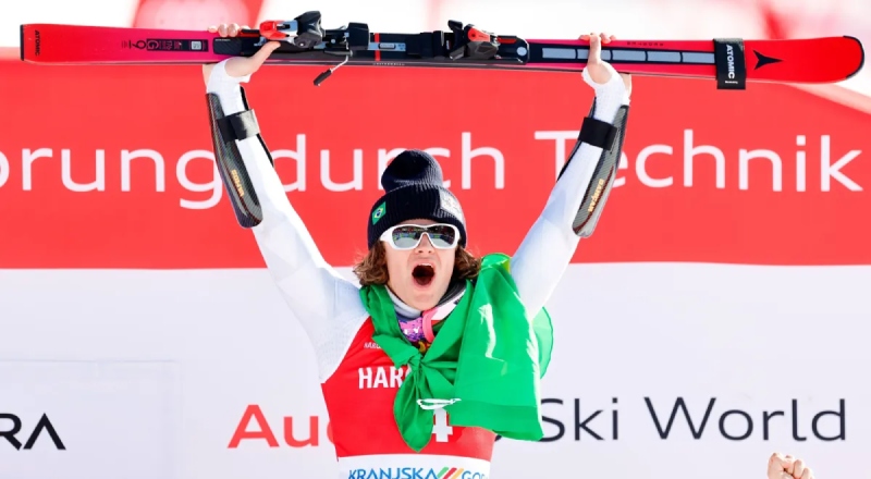 De Novo No Topo: Lucas Pinheiro é campeão mundial de esqui