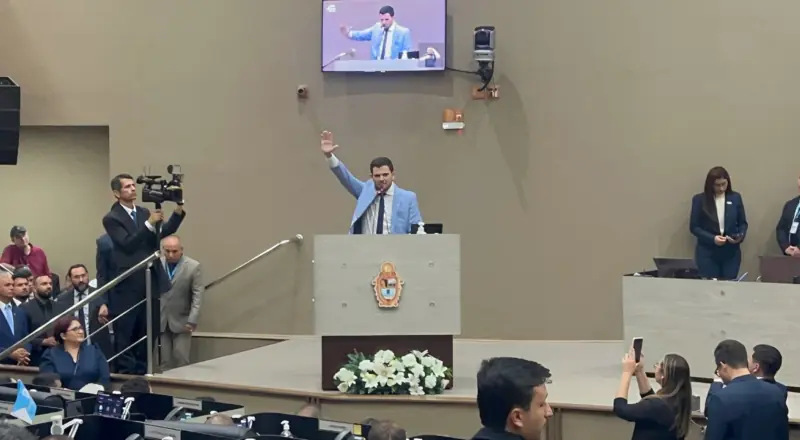 Renato Junior assume Prefeitura de Manaus e transforma vidas com gestão
