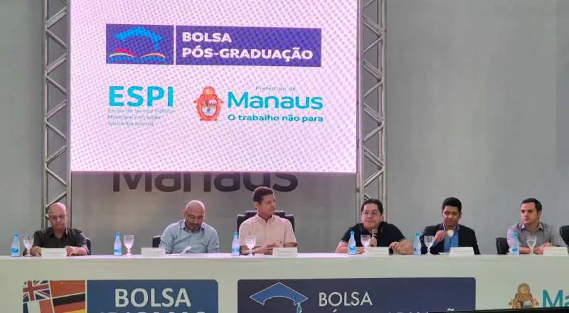 Prefeitura de Manaus lança editais de bolsas para 2026