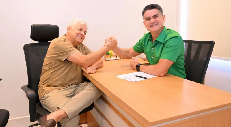 Prefeito David Almeida anuncia 3º megafeirão com vagas de emprego