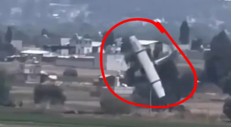 Avião de pequeno porte cai no México e deixa quatro mortos tragicamente