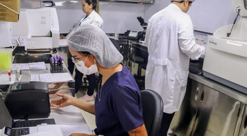 Barco Hospital São João XXIII: Cuidados de Saúde em Tefé