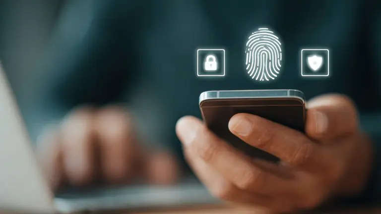 Biometria passa a ser obrigatória para Bolsa Família e INSS: saiba mais