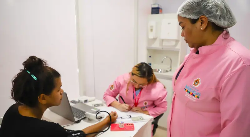 Saúde da Mulher: unidades móveis ampliam atendimentos em Manaus