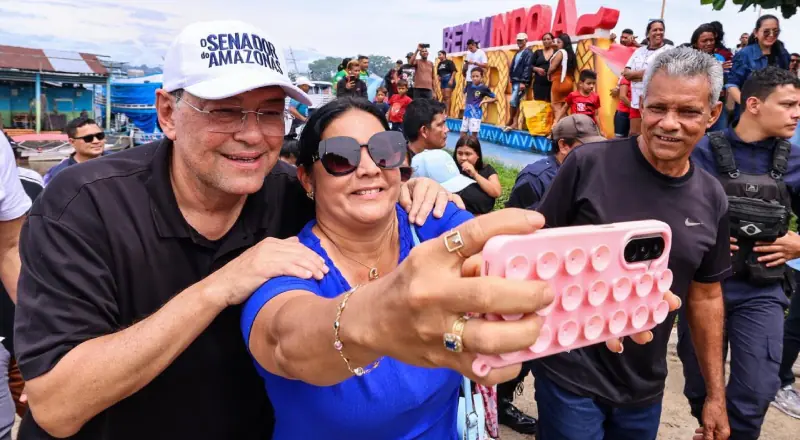 Eduardo Braga lidera pesquisa Census e avança no Amazonas
