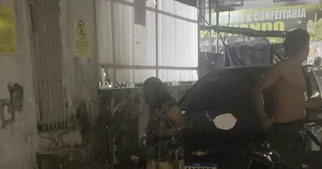 Imagens fortíssimas: corpo de homem assassinado com 10 tiros