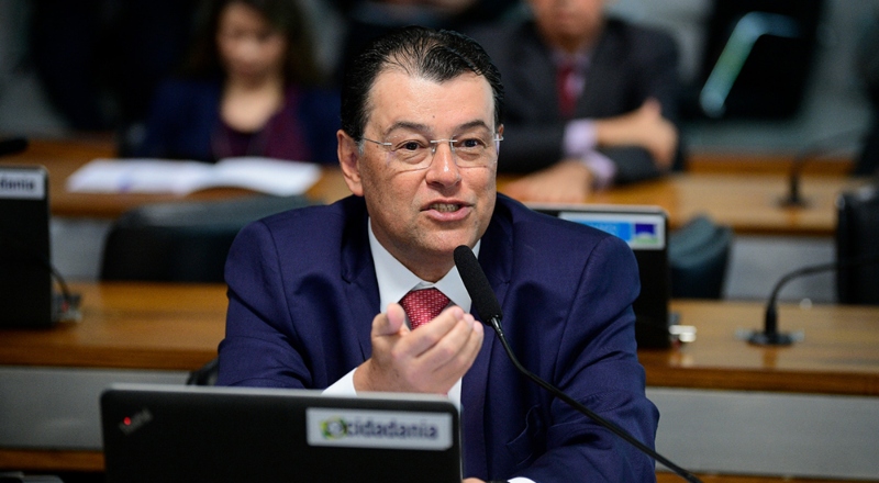 Eduardo Braga consolida influência nacional com sua liderança eficaz