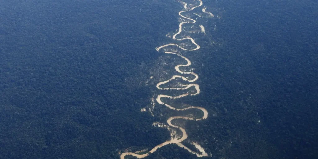 Tensão na Venezuela acende alerta na Defesa e seus impactos