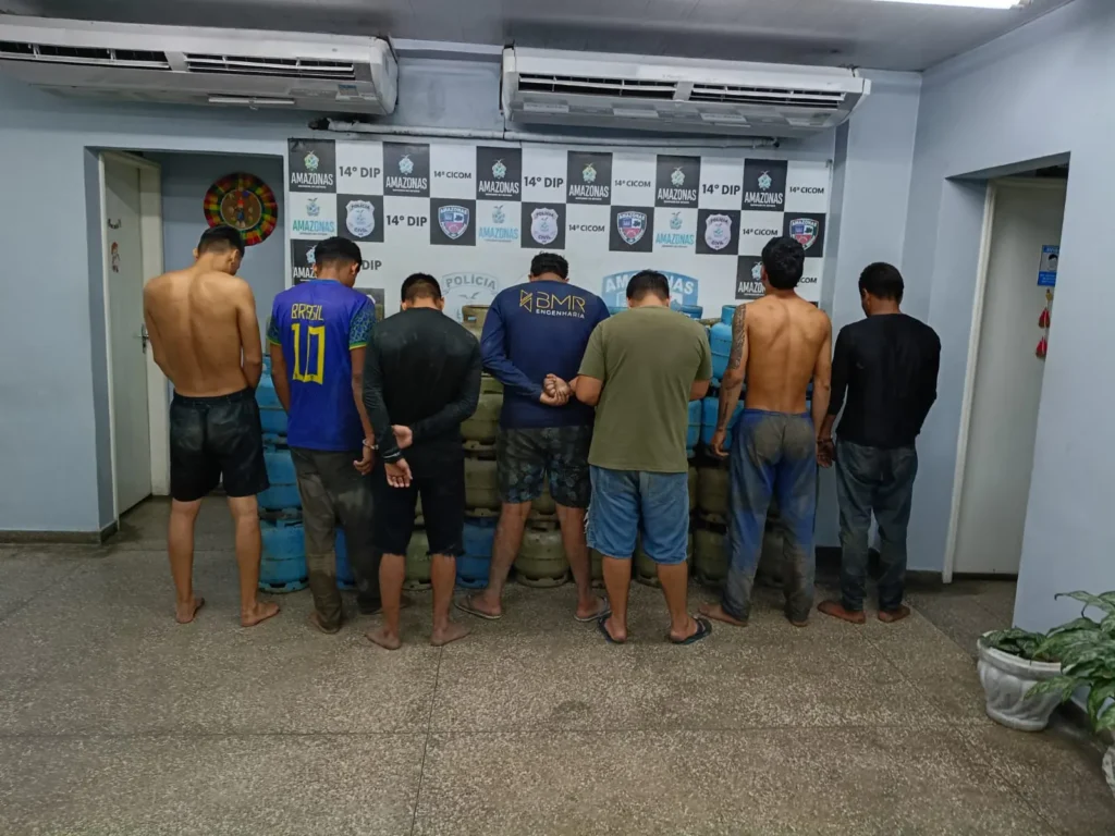 Nem deu tempo de cozinhar: sete homens presos em Manaus
