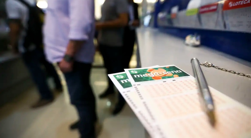 Mega-Sena acumula e traz prêmio de R$ 70 milhões no próximo sorteio