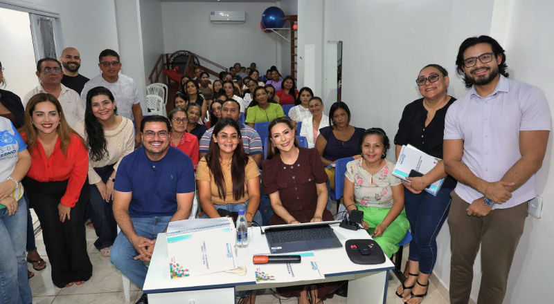 Prefeito Thomé Neto comemora aniversário com capacitação inclusiva