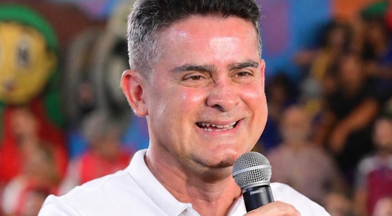 David Almeida participa do primeiro debate e destaca propostas para o Amazonas