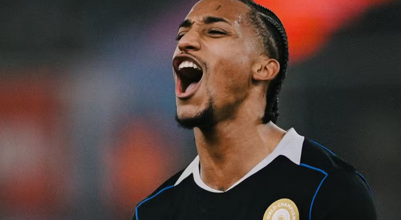 Contrato renovado: João Pedro permanece no Chelsea até 2033