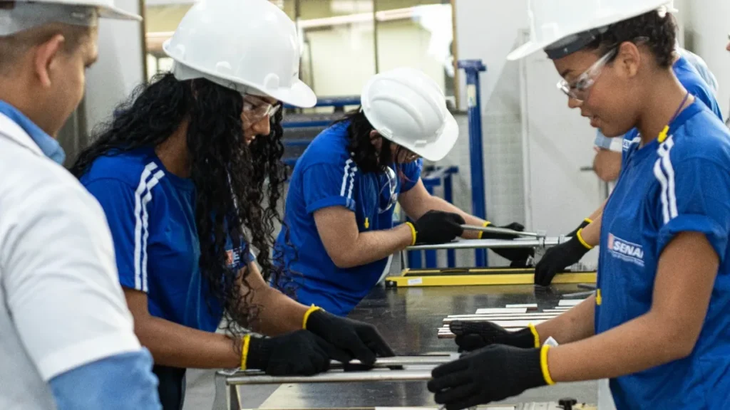 Cursos de graça: Descubra 3,6 mil oportunidades no SENAI Amazonas