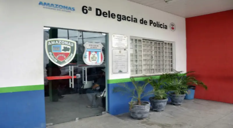 Homem é preso com armas artesanais e produtos clandestinos em Manaus