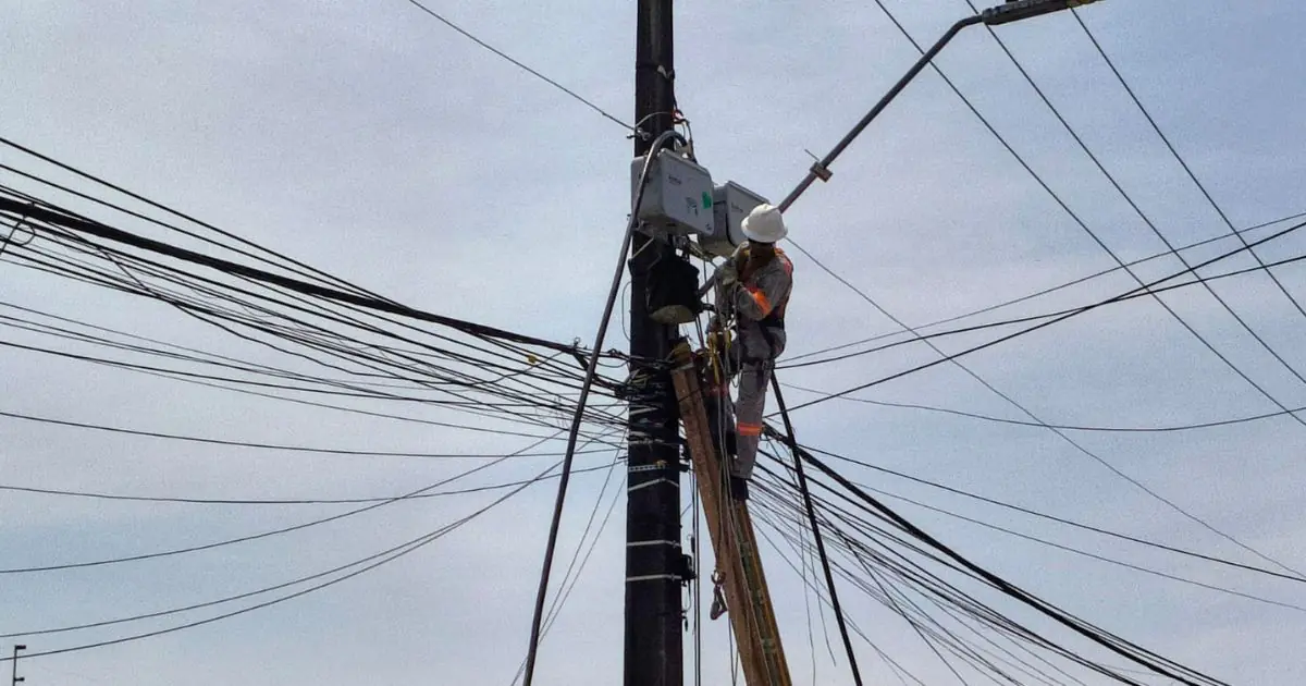 Moradores de Manaus terão energia interrompida nesta segunda-feira