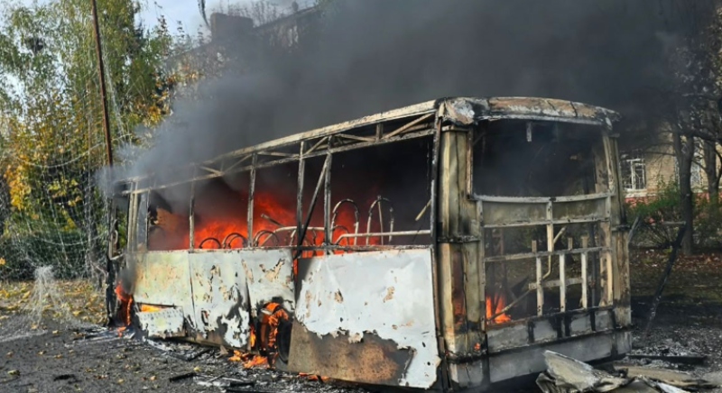 Ataque contra ônibus deixa ao menos 30 mortos na Ucrânia